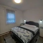 Orhideja *