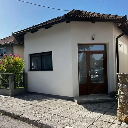 Διαμέρισμα Orhideja Bihać
